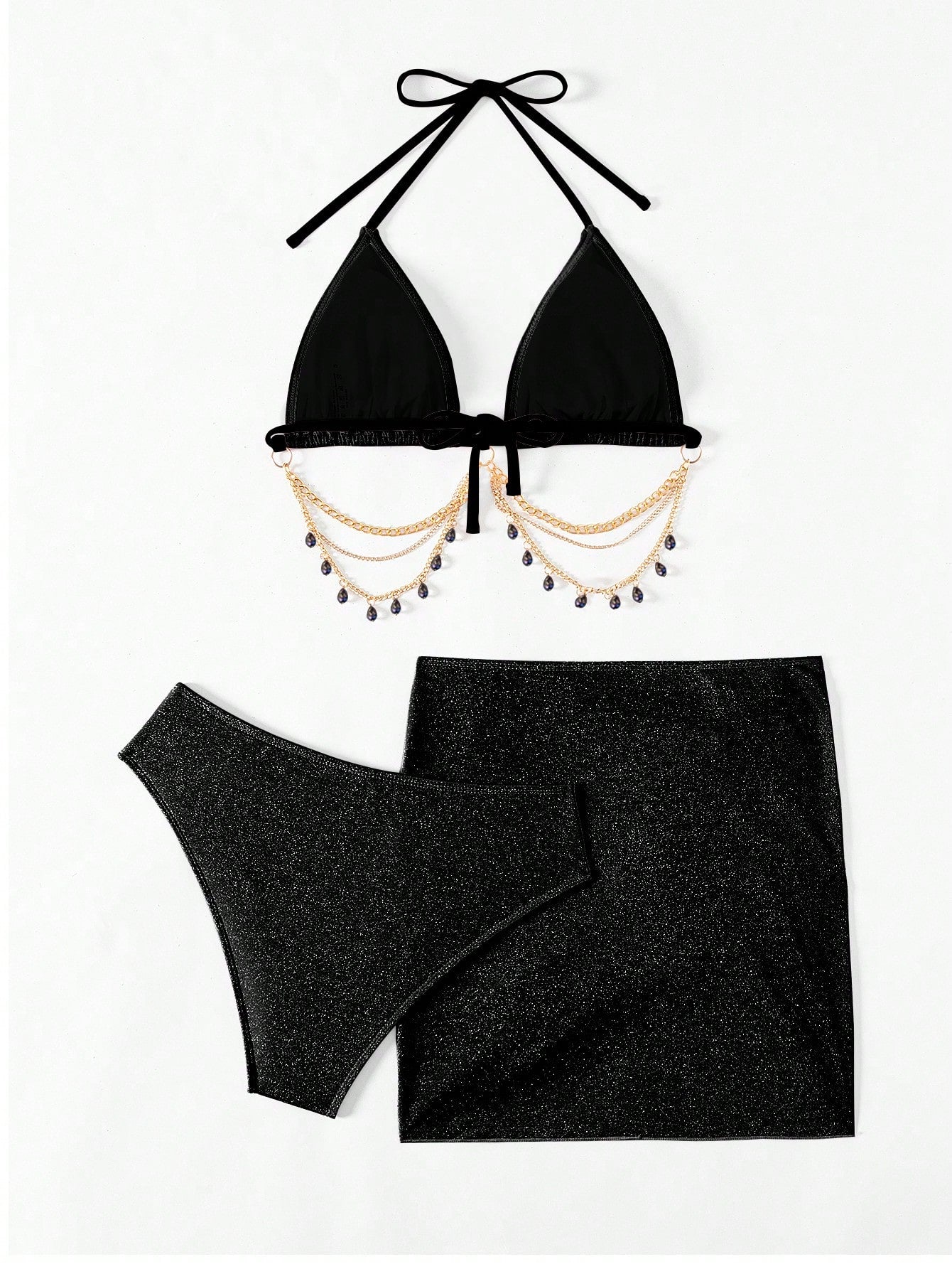 Conjunto Praia Biquíni Com Saia Curta E Detalhe De Corrente