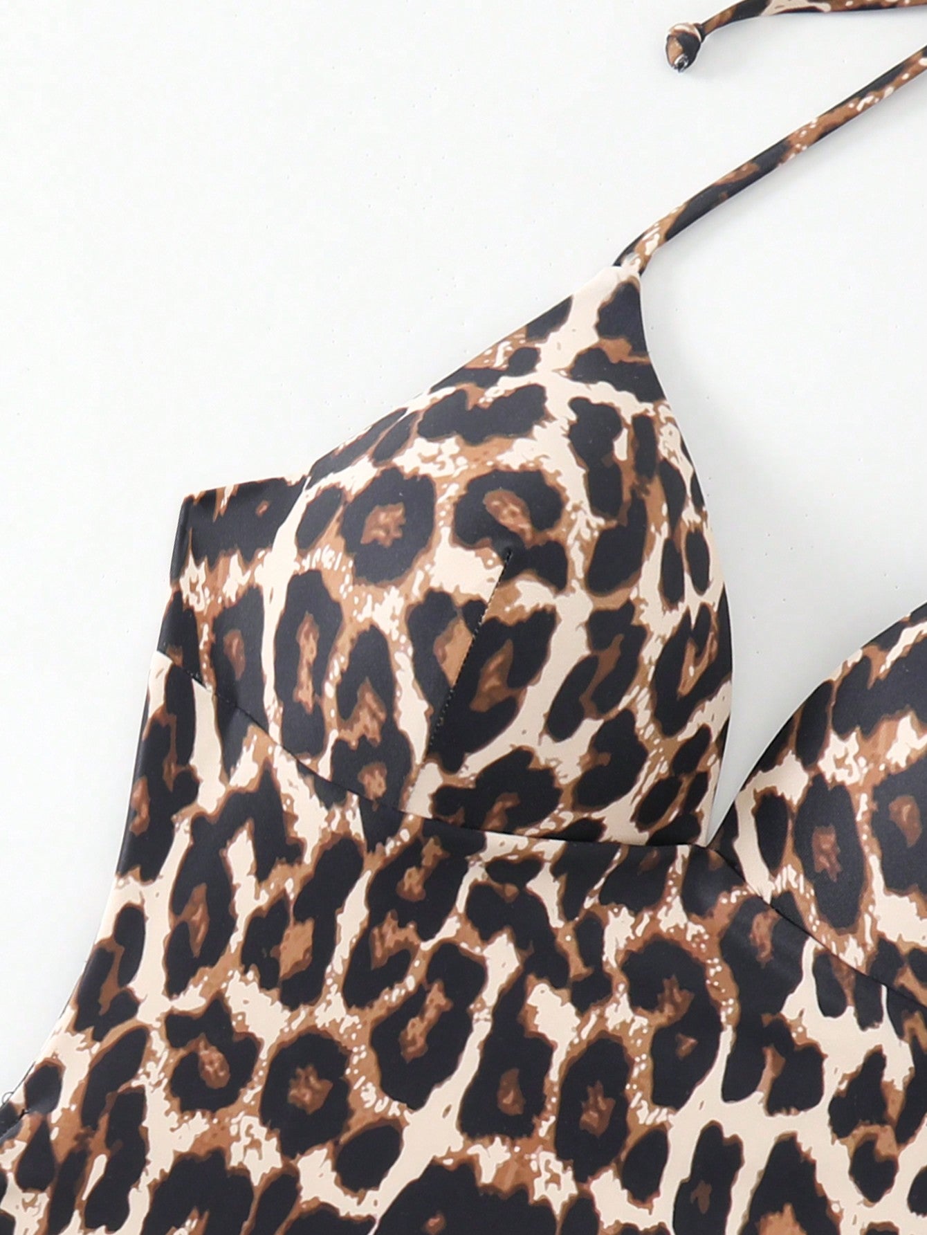 Maiô Meia Taça Underwire Estampa Animal Print Onça