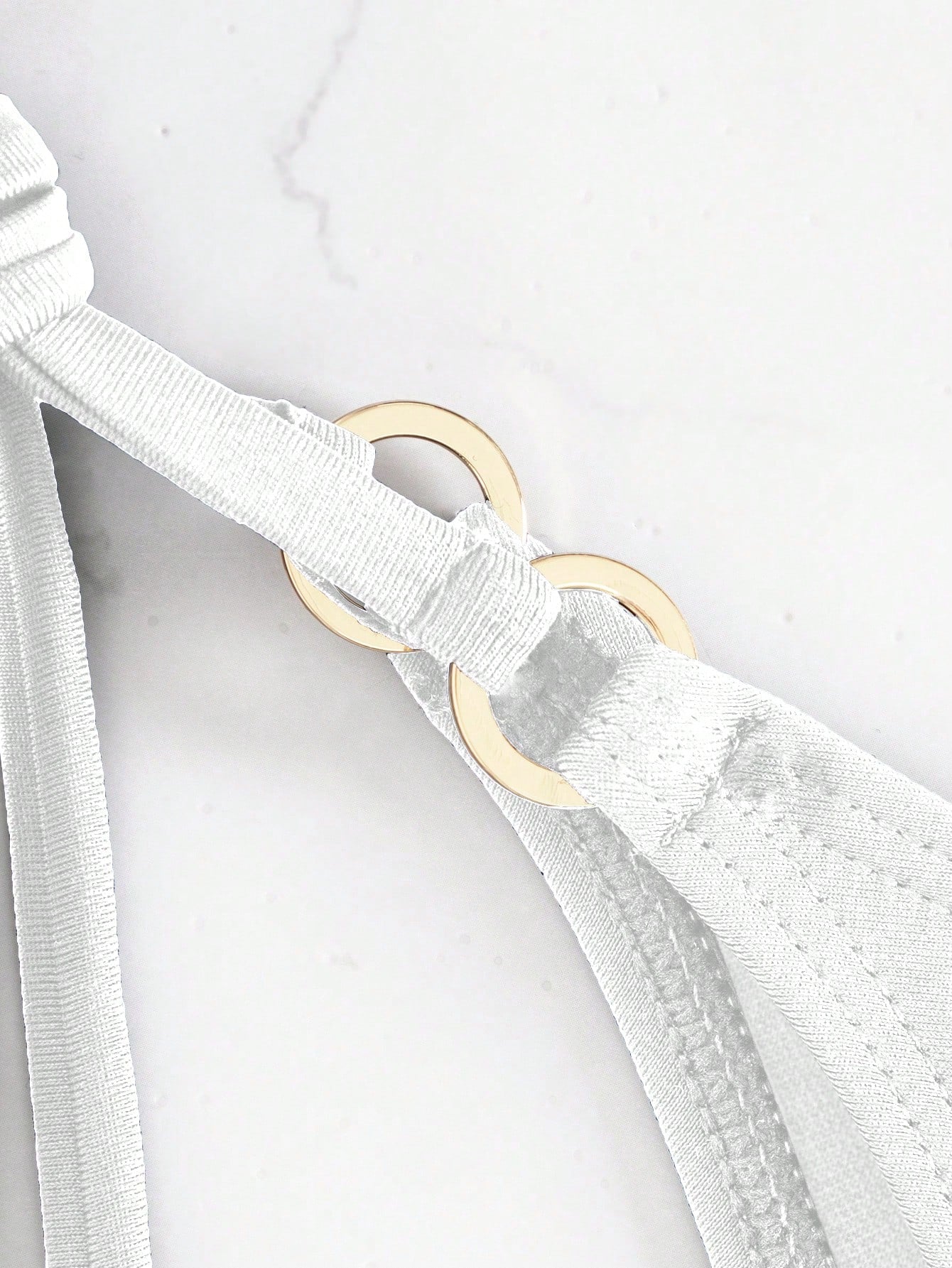 Biquíni Triângulo String Com Amarração Lateral