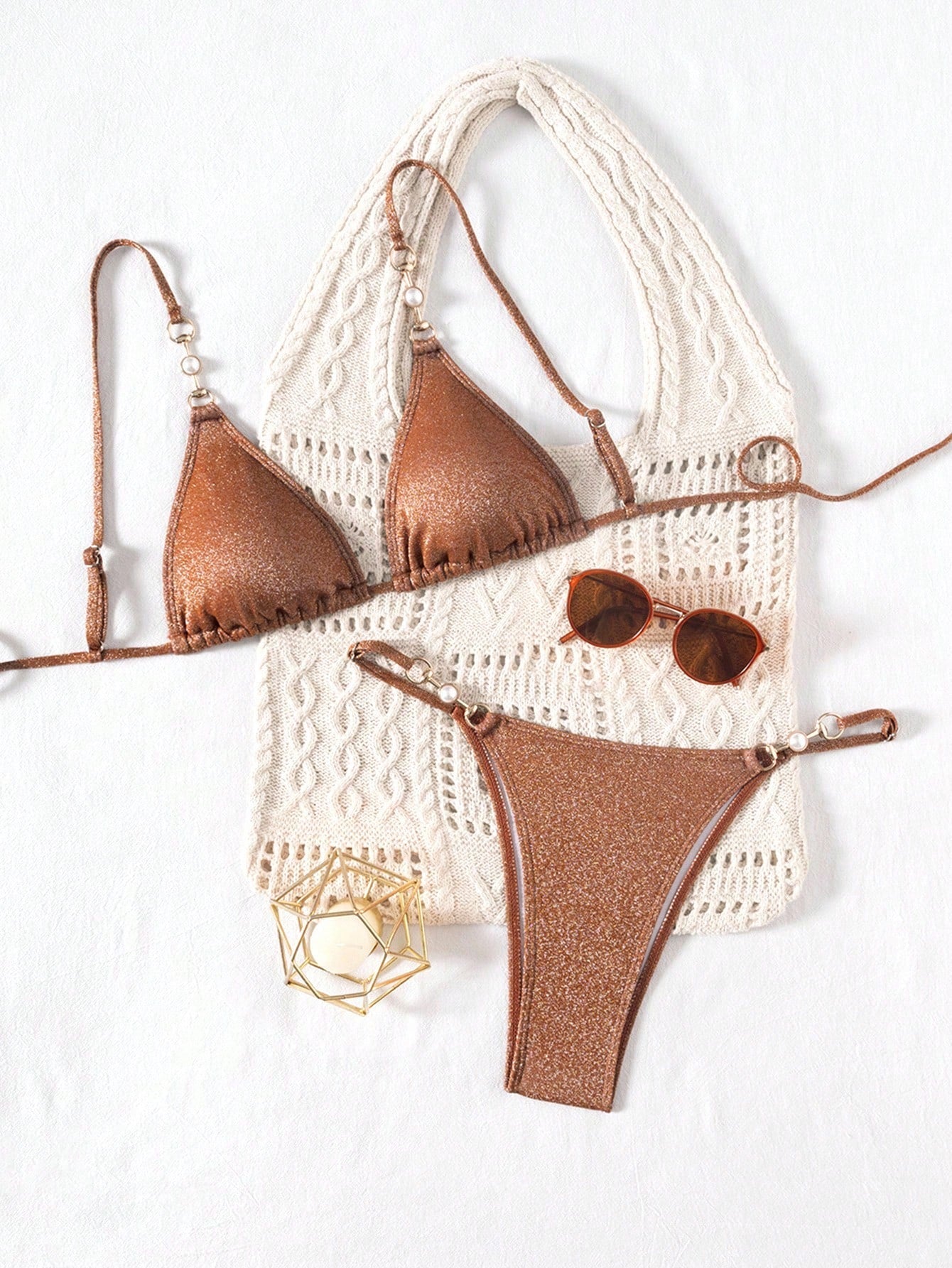 Biquíni Triângulo String Com Argolas Decorativas