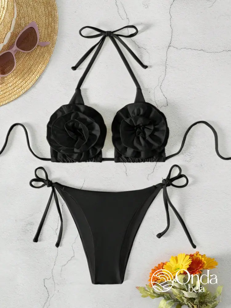 Biquíni Triângulo Com Apliques De Flores Volumosas Biquíni Triângulo Com Apliques De Flores Volumosas