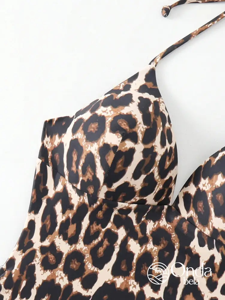Maiô Meia Taça Underwire Estampa Animal Print Onça Maiô Meia Taça Underwire Estampa Animal Print Onça