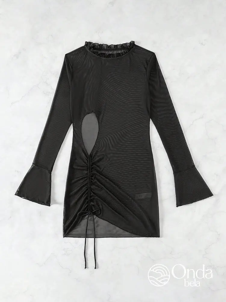 Saída De Praia Curta Tule Transparente Com Recortes Saída De Praia Curta Tule Transparente Com Recortes