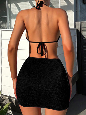 Conjunto Praia Biquíni Com Saia Curta E Detalhe De Corrente