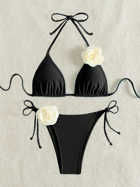 Biquíni Triângulo String Com Detalhe Floral 3D