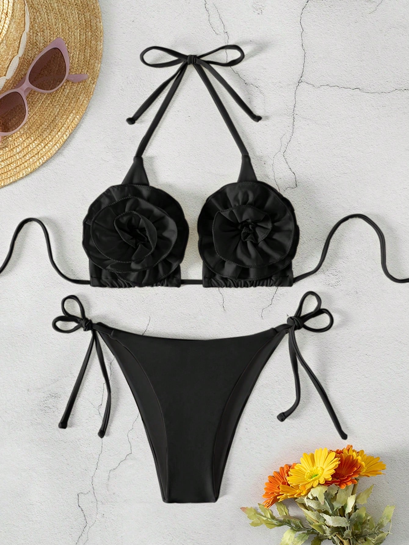 Biquíni Triângulo Com Apliques De Flores Volumosas