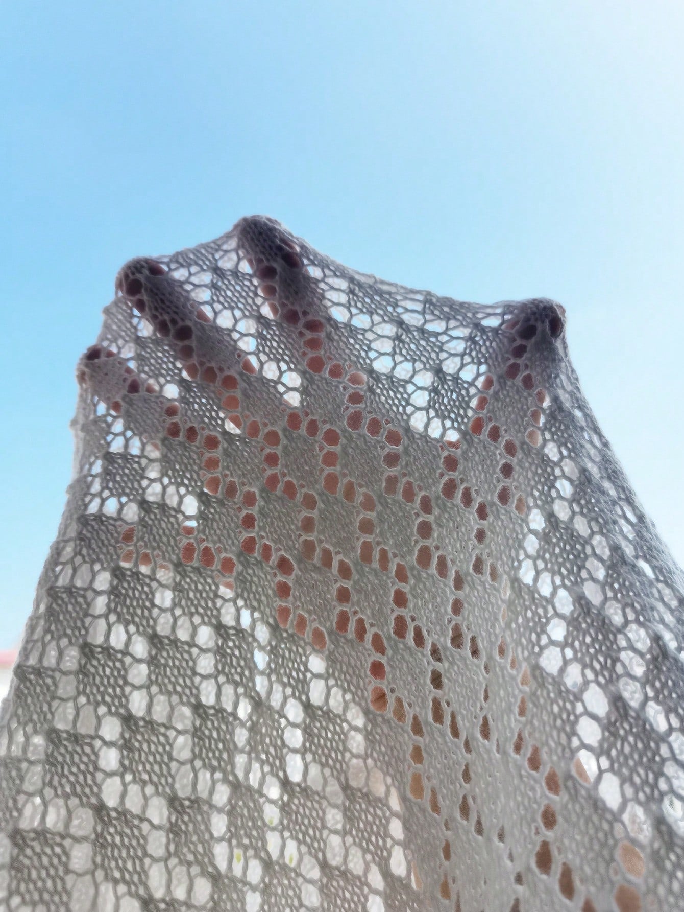 Saída De Praia Longa Crochê Com Fenda Lateral E Flor
