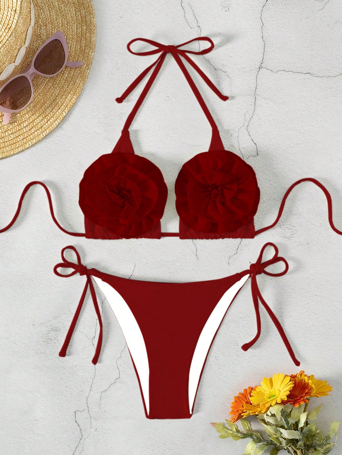 Biquíni Triângulo Com Apliques De Flores Volumosas