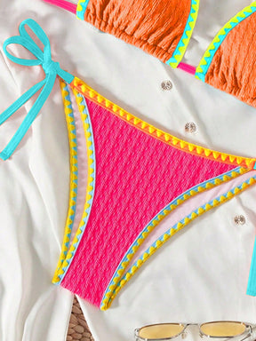 Biquíni Triângulo String Estilo Crochê Colorido