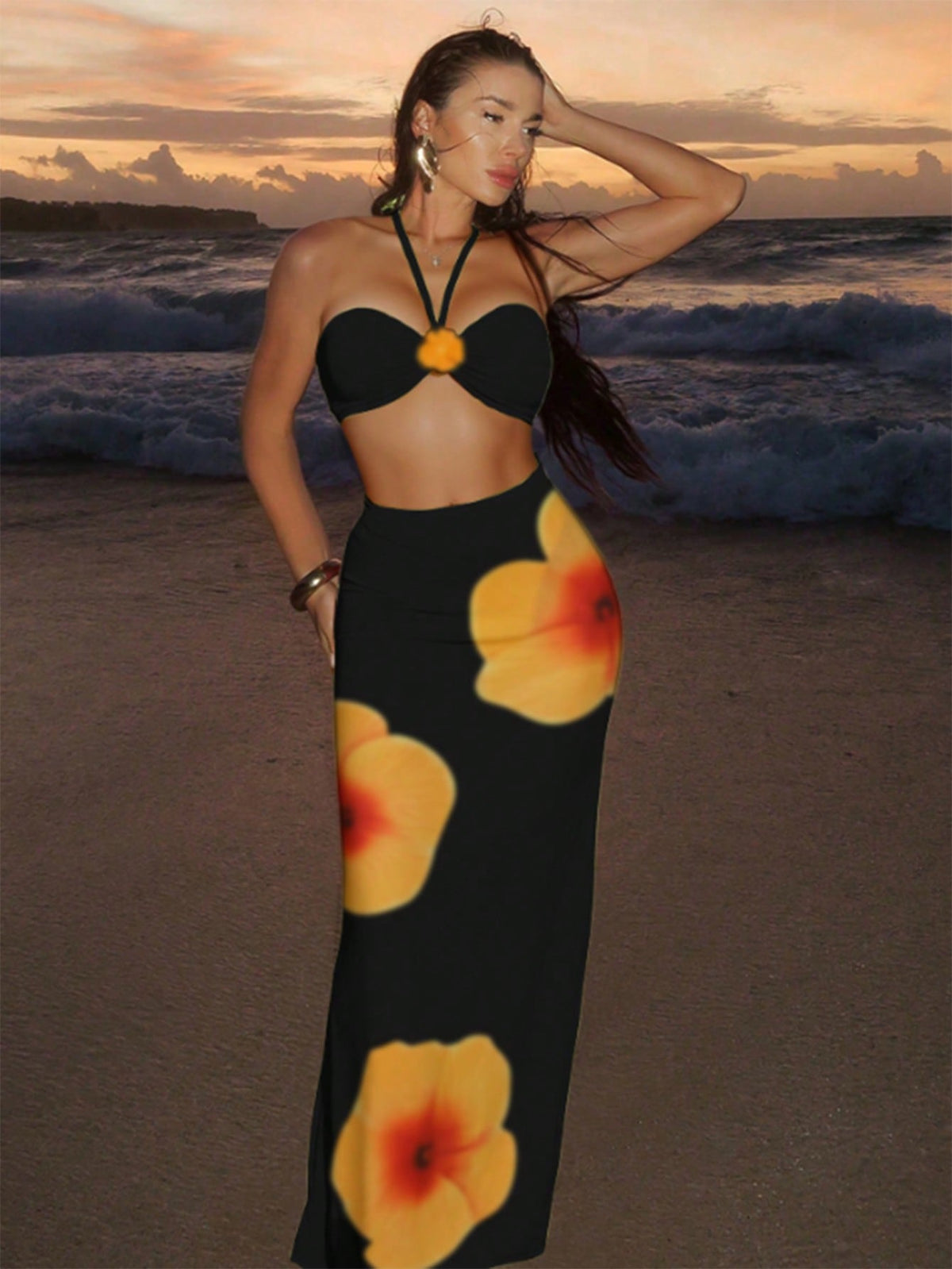 Conjunto Praia Biquíni Tomara Que Caia Com Saia Longa Floral
