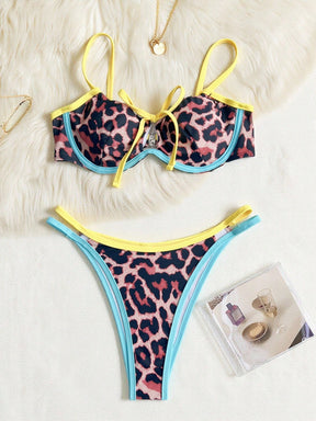 Biquíni Meia Taça Estampa Animal Print Com Recortes