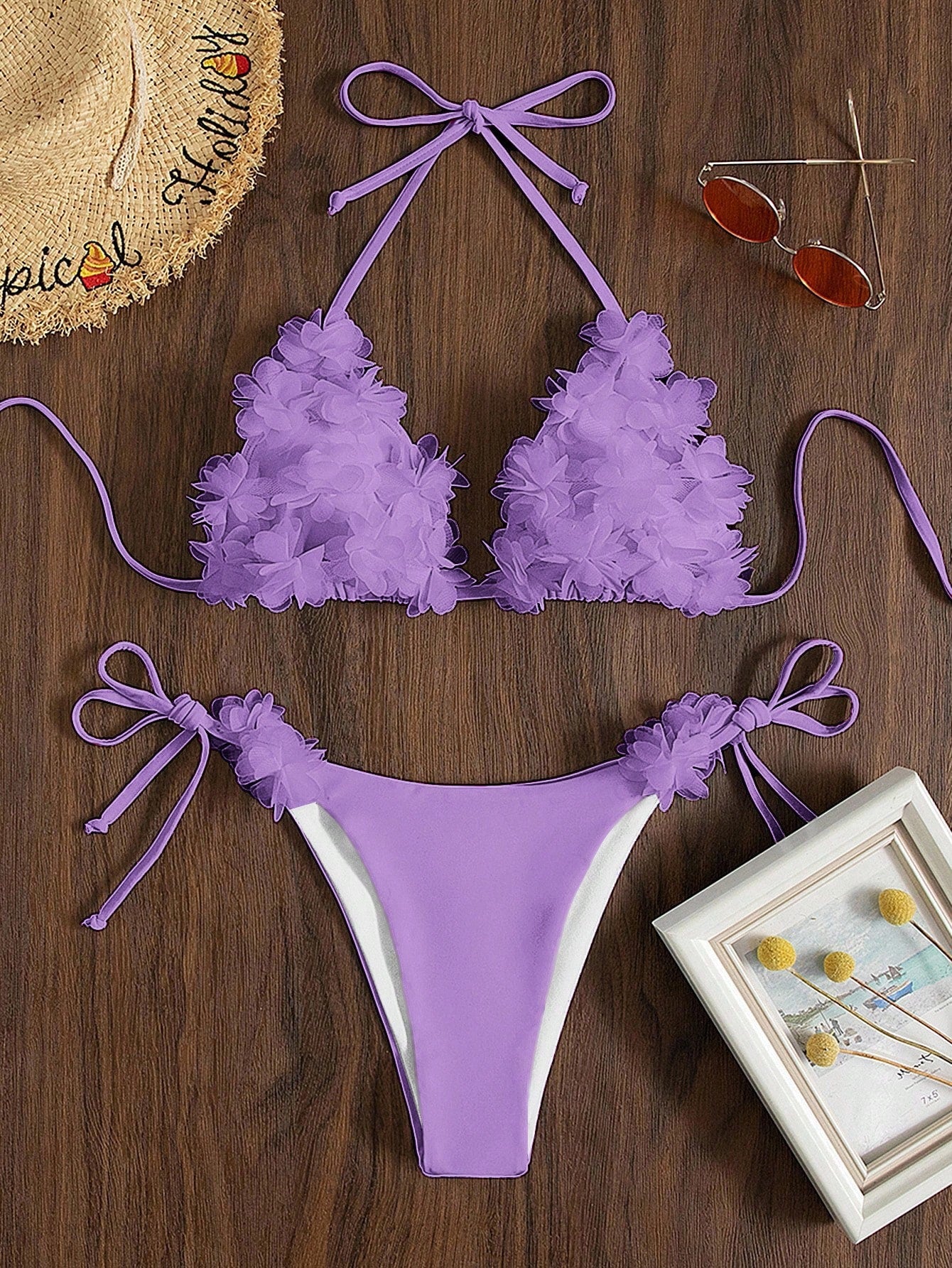 Biquíni Triângulo String Com Flores 3D Decorativas