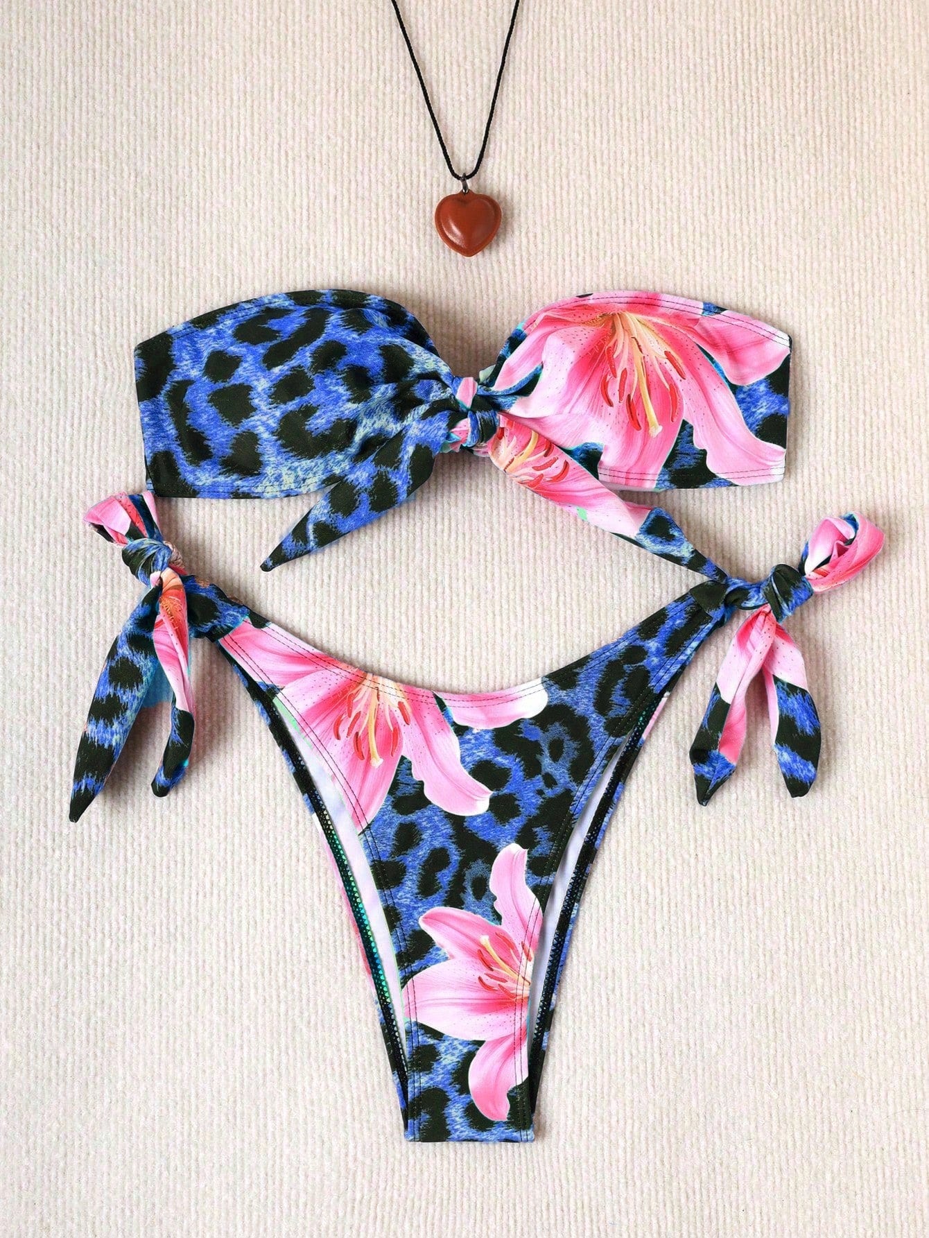 Biquíni Tomara Que Caia Estampado Com Amarração Frontal