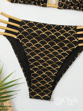 Biquíni Cortininha Estilo Sereia Com Detalhes Vazados Biquíni Cortininha Estilo Sereia Com Detalhes Vazados