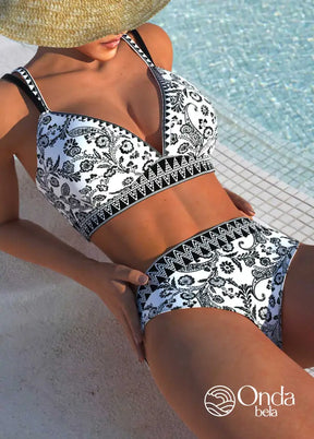 Biquíni Estampado Floral Cintura Alta Com Top Estruturado Biquíni Estampado Floral Cintura Alta Com Top Estruturado