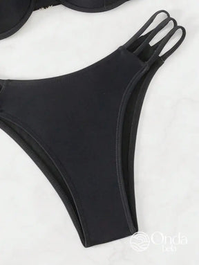 Biquíni Meia Taça Com Alças Múltiplas Moderno Biquíni Meia Taça Com Alças Múltiplas Moderno