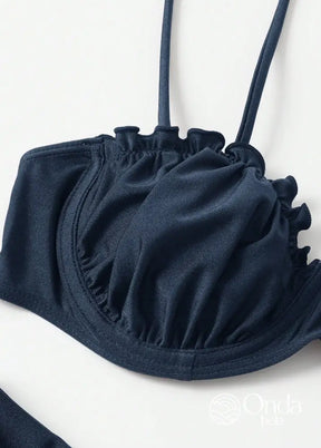 Biquíni Meia Taça Com Detalhe Franzido Elegante Biquíni Meia Taça Com Detalhe Franzido Elegante