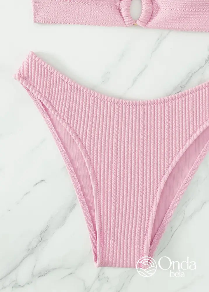 Biquíni Meia Taça Underwire Canelado Com Argola Biquíni Meia Taça Underwire Canelado Com Argola
