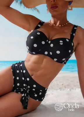 Biquíni Retrô Poá Cintura Alta Com Top Estruturado Biquíni Retrô Poá Cintura Alta Com Top Estruturado