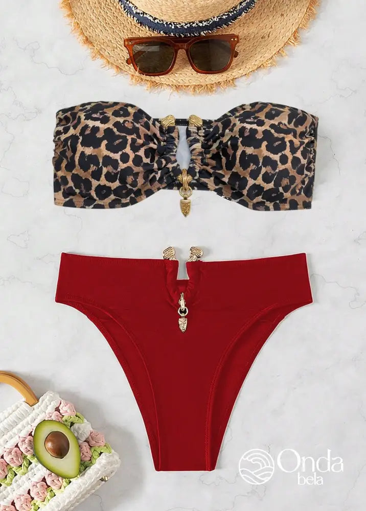 Biquíni Tomara Que Caia Animal Print Com Argolas Douradas Biquíni Tomara Que Caia Animal Print Com Argolas Douradas