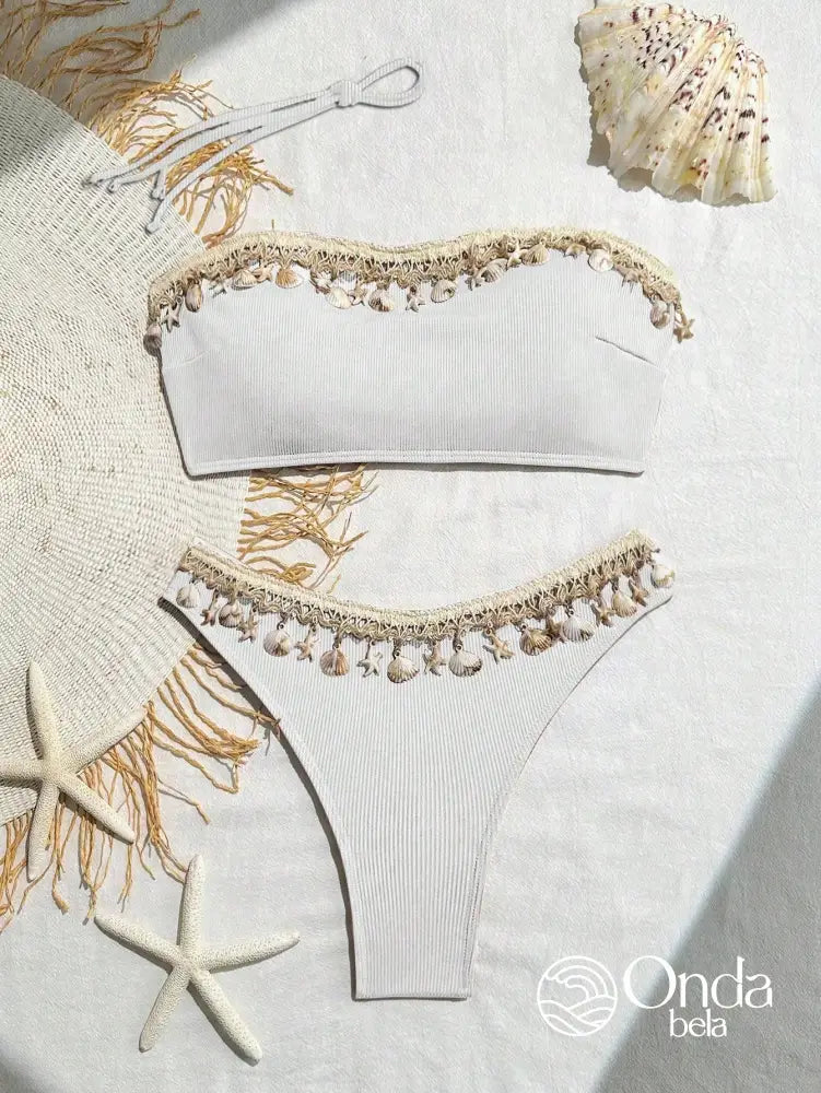 Biquíni Tomara Que Caia Cintura Alta Com Conchas Biquíni Tomara Que Caia Cintura Alta Com Conchas