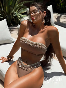 Biquíni Tomara Que Caia Cintura Alta Com Conchas Café / PP Biquíni Tomara Que Caia Cintura Alta Com Conchas