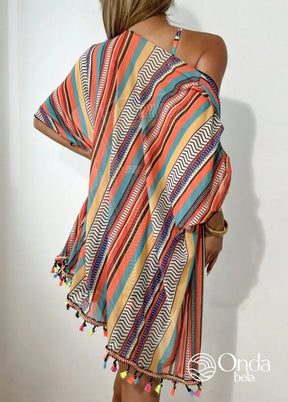 Conjunto 4 Peças Biquíni Kimono E Short Estampa Étnica Conjunto 4 Peças Biquíni Kimono E Short Estampa Étnica