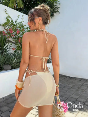 Conjunto Praia Biquíni Com Saia Transparente E Detalhe Floral Conjunto Praia Biquíni Com Saia Transparente E Detalhe