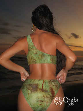 Maiô Assimétrico Um Ombro Só Com Argola Decorativa Maiô Assimétrico Um Ombro Só Com Argola Decorativa