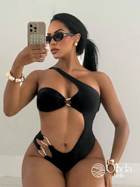 Maiô Assimétrico Um Ombro Só Com Recortes E Argolas Maiô Assimétrico Um Ombro Só Com Recortes E Argolas