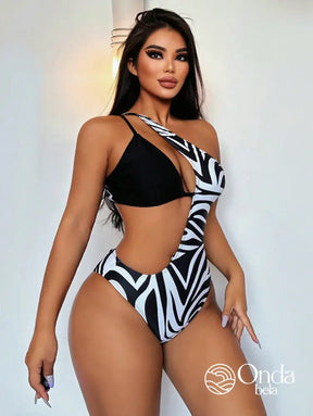 Maiô Assimétrico Um Ombro Só Estampa Animal Print Maiô Assimétrico Um Ombro Só Estampa Animal Print