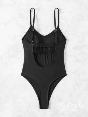 Maiô Cavado Básico Com Alças Finas E Costas Vazadas Maiô Cavado Básico Com Alças Finas E Costas Vazadas