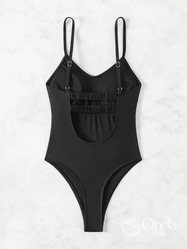 Maiô Cavado Básico Com Alças Finas E Costas Vazadas Maiô Cavado Básico Com Alças Finas E Costas Vazadas