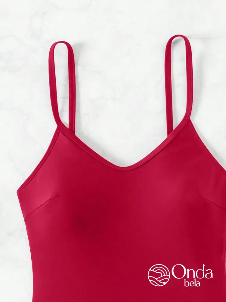 Maiô Cavado Básico Com Alças Finas E Costas Vazadas Maiô Cavado Básico Com Alças Finas E Costas Vazadas