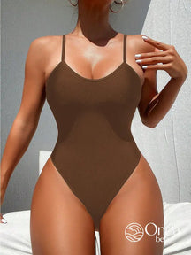 Maiô Cavado Básico Com Alças Finas E Costas Vazadas Café / PP Maiô Cavado Básico Com Alças Finas E Costas Vazadas