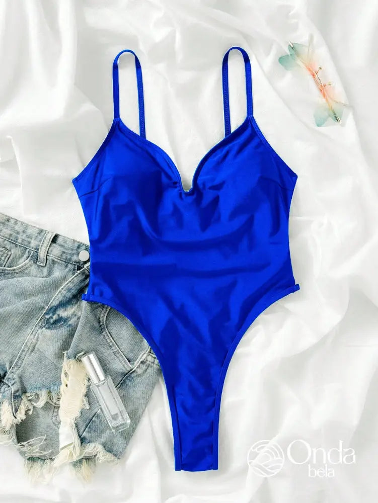 Maiô Cavado Com Costas Abertas E Tiras Cruzadas Maiô Cavado Com Costas Abertas E Tiras Cruzadas