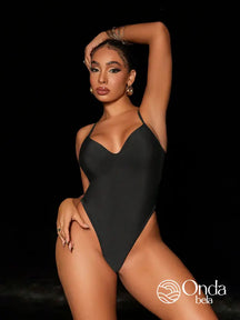 Maiô Cavado Com Costas Abertas E Tiras Cruzadas Preto / PP Maiô Cavado Com Costas Abertas E Tiras Cruzadas