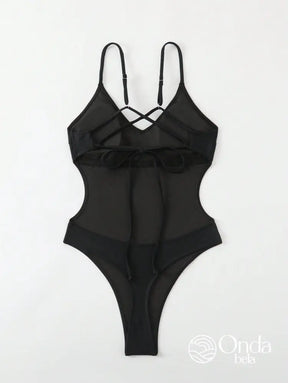 Maiô Cavado Minimalista Com Costas Cruzadas De Tiras Maiô Cavado Minimalista Com Costas Cruzadas De Tiras