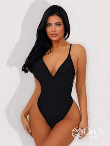 Maiô Decote Profundo Asa Delta Com Corrente Nas Costas Preto / PP Maiô Decote Profundo Asa Delta Com Corrente Nas Costas