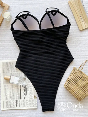 Maiô Texturizado Com Busto Cruzado E Recorte Frontal Maiô Texturizado Com Busto Cruzado E Recorte Frontal