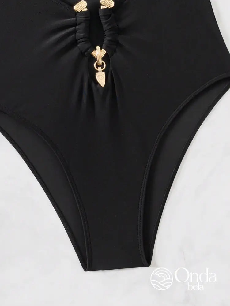 Maiô Tomara Que Caia Bandeau Com Recortes E Aviamentos Maiô Tomara Que Caia Bandeau Com Recortes E Aviamentos