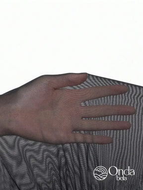 Saída De Praia Curta Tule Transparente Com Recortes Saída De Praia Curta Tule Transparente Com Recortes