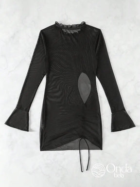 Saída De Praia Curta Tule Transparente Com Recortes Saída De Praia Curta Tule Transparente Com Recortes