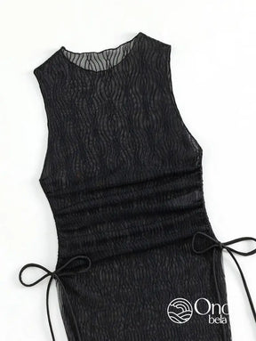 Saída De Praia Longa Tule Transparente Com Fenda Lateral Saída De Praia Longa Tule Transparente Com Fenda Lateral